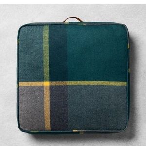 NWOT Hearth & Hand Floor Pillow Yorktown Plaid